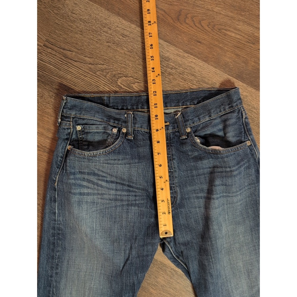 Vintage Levi's 501 Men's Button 32x34 Jeans Medium Wash Whiskered Diststressed - Picture 14 of 16